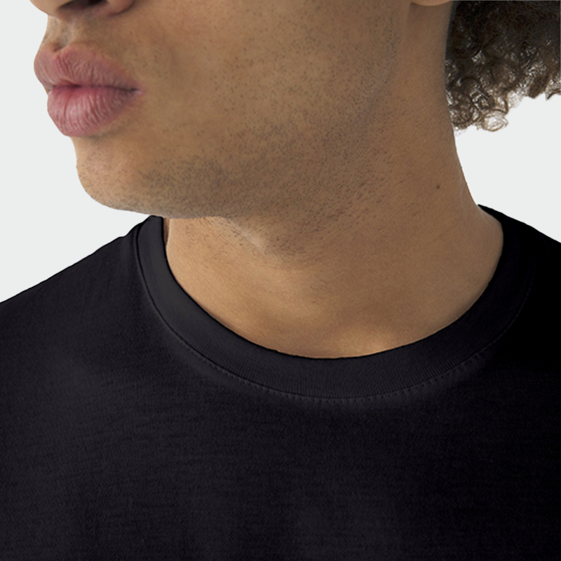 Camiseta #E150 B&C Collection