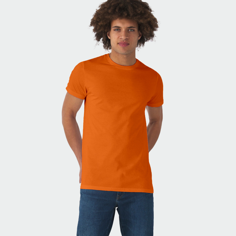 Camiseta #E150 B&C Collection