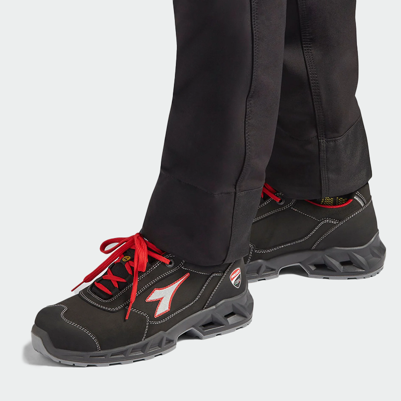 Zapatos de seguridad con puntera SHARK ENGINE LOW S1PS Diadora