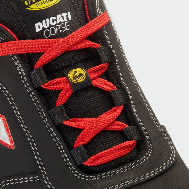 Zapatos de seguridad con puntera SHARK ENGINE LOW S3S Diadora
