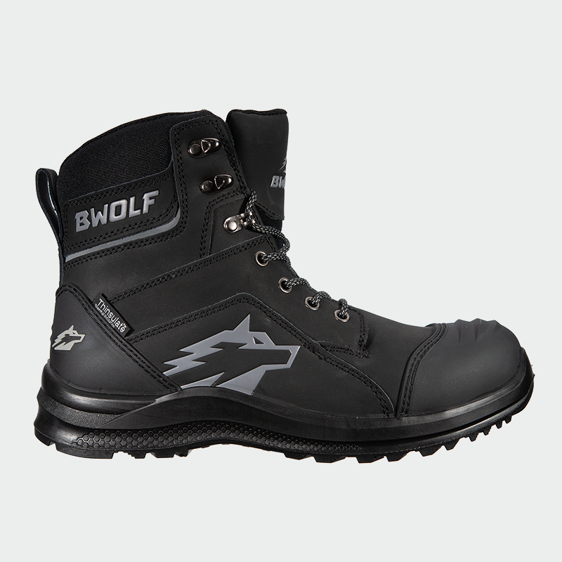 Hi work shoes with a toe cap FANTOM Hi S7L