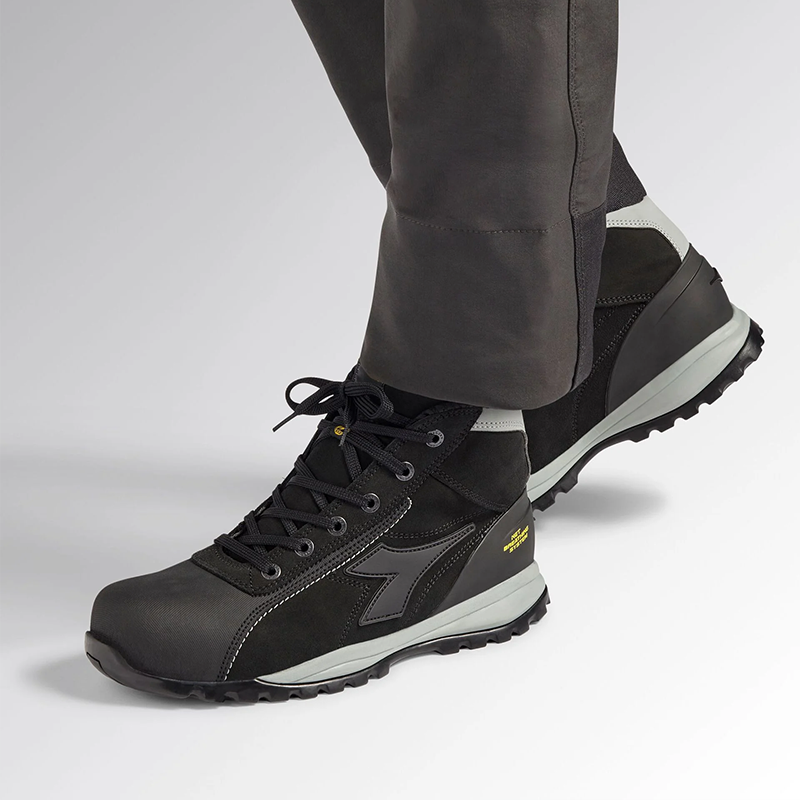 Botas de seguridad con puntera GLOVE NET MID S3L Diadora