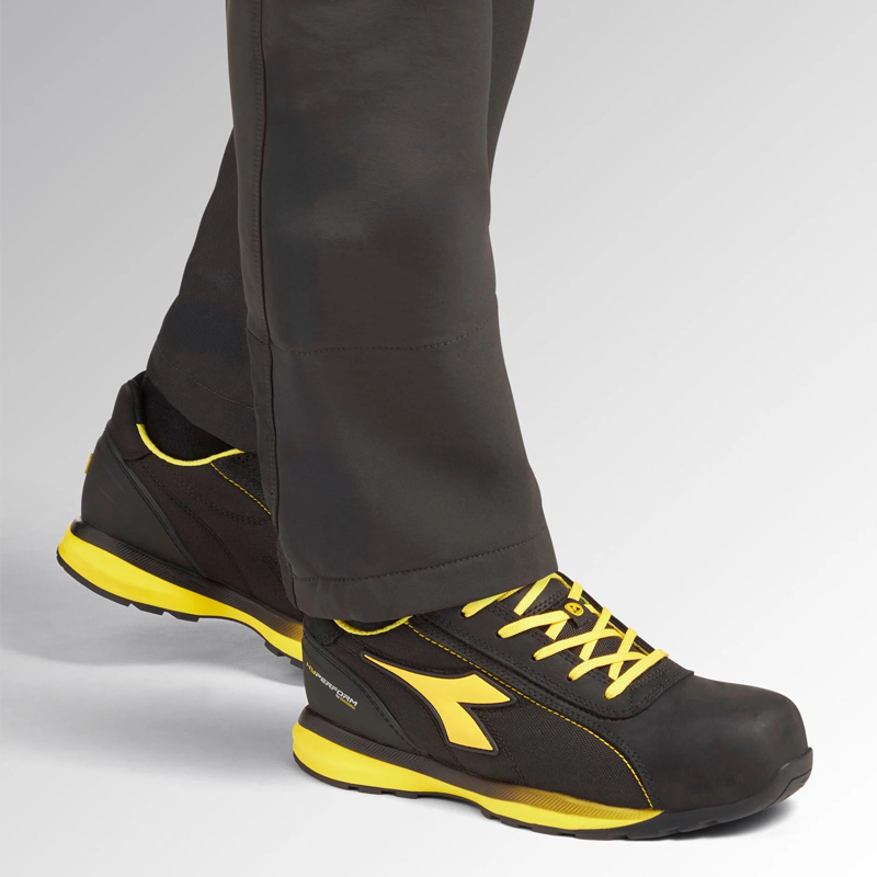 Zapatos de seguridad con puntera GLOVE HYPERFORM LOW S3S Diadora